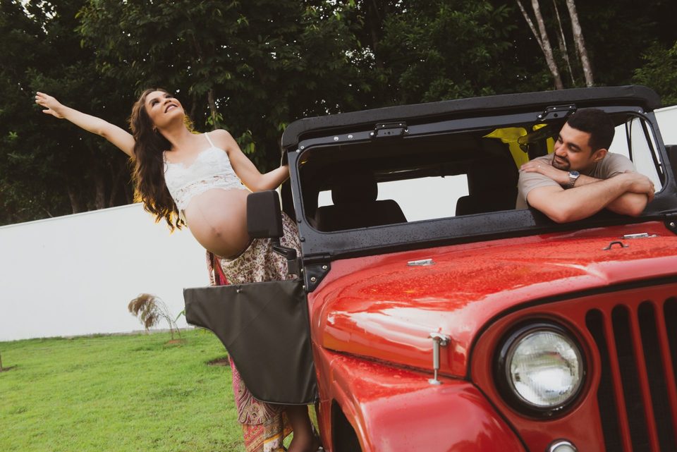 Dani e Valter grávidos  - Um ensaio lindo no conforto do lar...